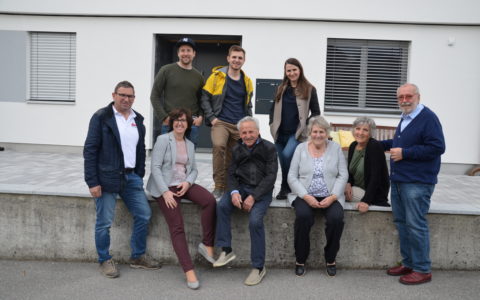 Drei Generationen und zwei Mietparteien füllen das neue Mehrgenerationenhaus der Familie Entner. Foto: Entner